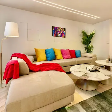 Διαμέρισμα One Lux Basement Near